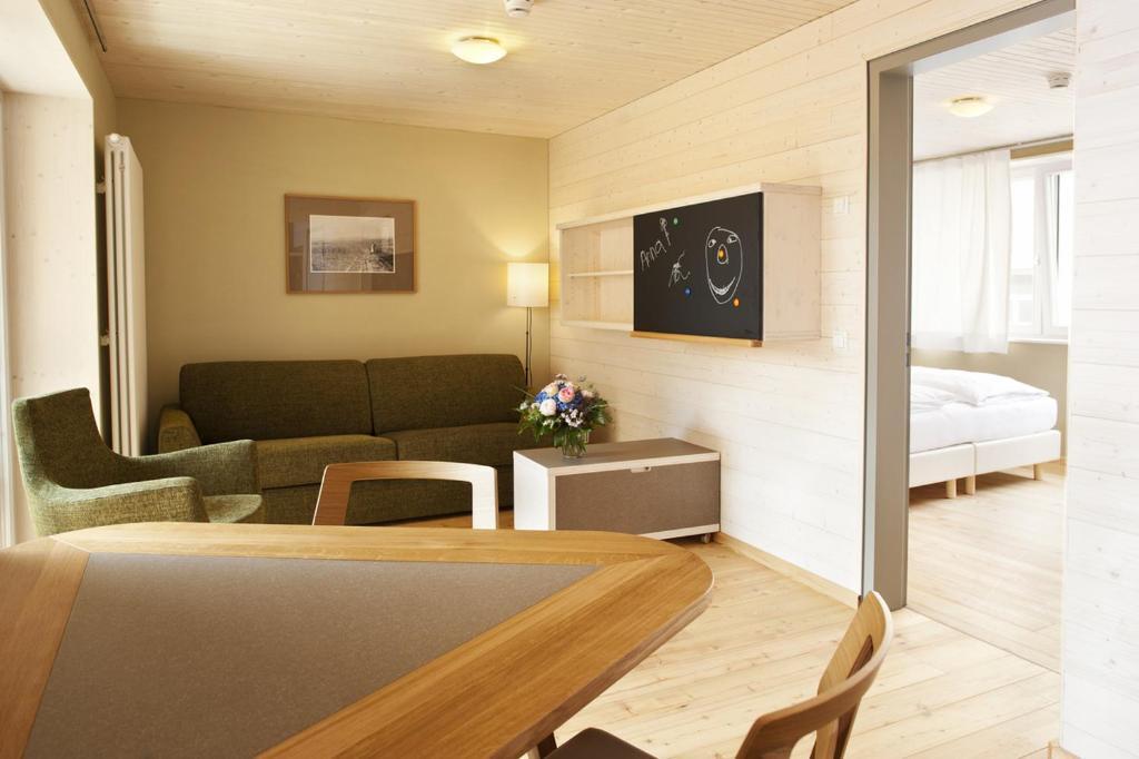 One-Bedroom Apartment 2