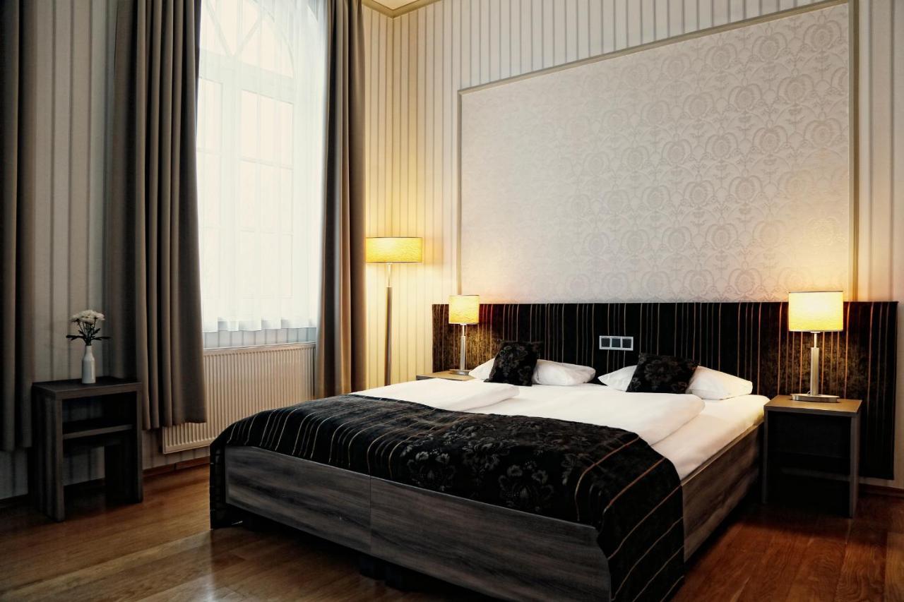 Comfort Room,776107255:JPEG