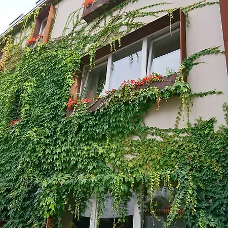 Familienhotel Weimar mit Ferienwohnungen-3